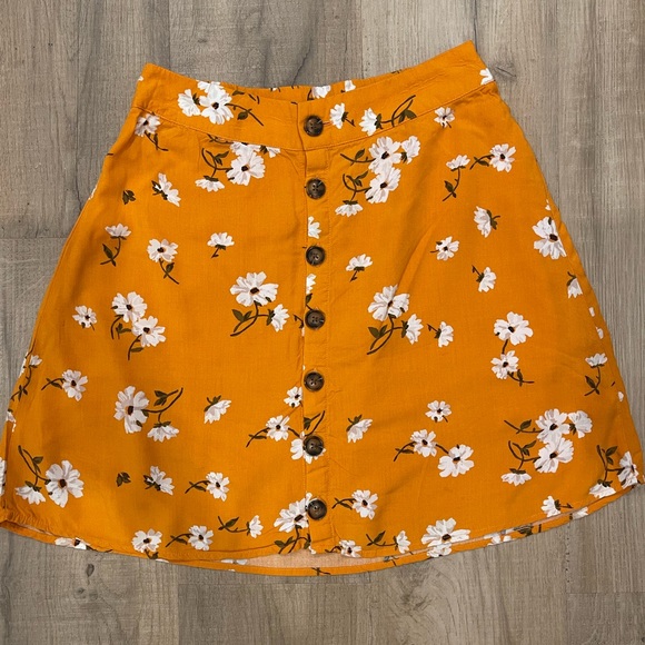 GARAGE Matching Floral Set - Picture 5 of 7